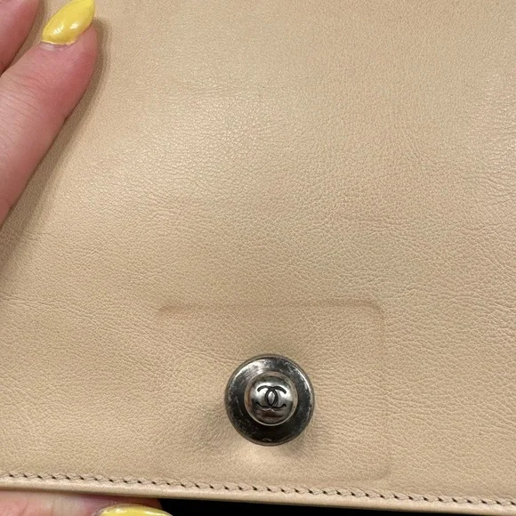 Large Chanel Boy Bag!!! - Picture 14 of 16
